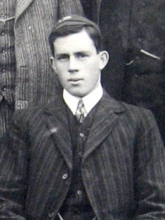G C D Reid (Prefect 1910).